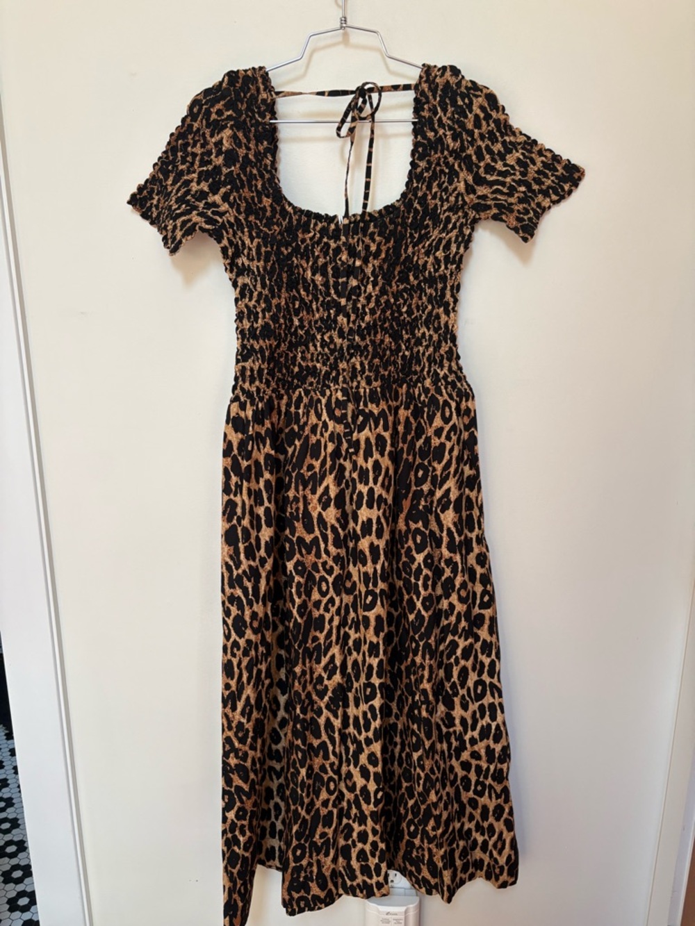 NWT Damson Madder Malinda Smocked Short-Sleeve Midi Dress Size 6 US - Picture 9 of 11